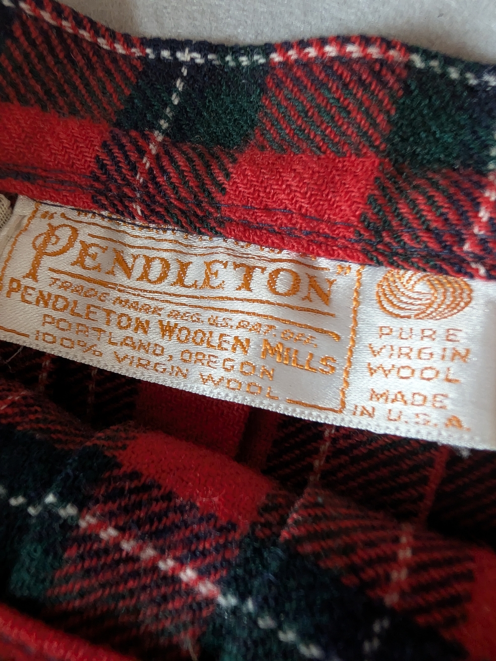 Vintage Y2K Pendleton Wool Skirt Womens 2 Red Tartan Plaid Pleated Midi USA 26” - Picture 3 of 8